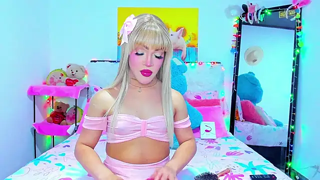 Snapshot of Candy_Candy__ chatting on 10.17.25 Candy Candy online show from 10.17.25