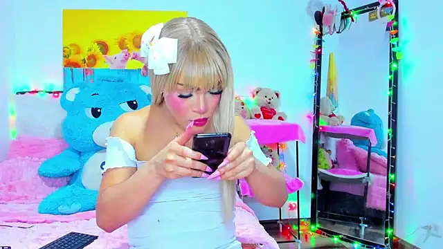 Snapshot of Candy_Candy__ chatting on 01.06.26 Candy Candy online show from 01.06.26