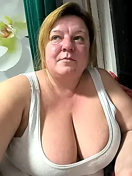 jusichka online show from 10.27.25