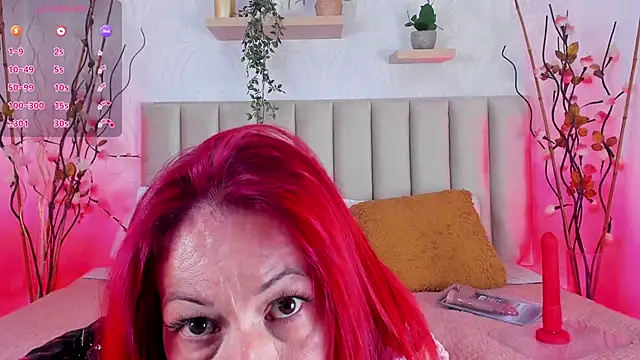 Snapshot of ivone_adams chatting on 03.14.25 ivone adams online show from 03.14.25