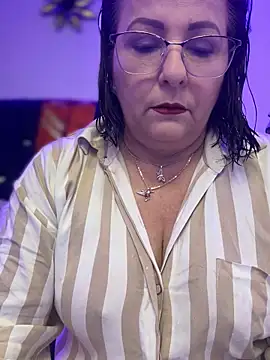 PaulinaSanders X online show from 01.03.25