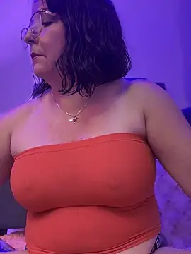 PaulinaSanders X online show from 02.04.25