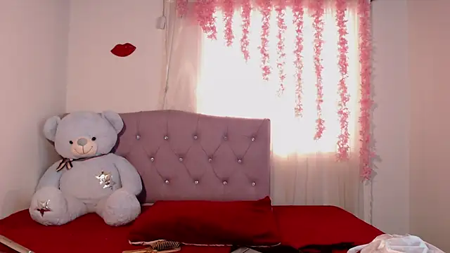 Alleanys Cristal online show from 03.10.25