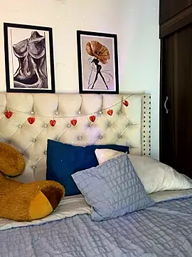 Snapshot of taylor-sexyy chatting on 01.10.26 taylor-sexyy online show from 01.10.26