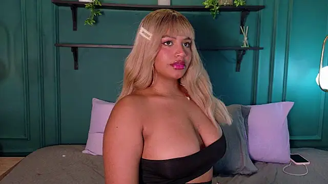 Snapshot of taylor-sexyy chatting on 02.28.26 taylor-sexyy online show from 02.28.26