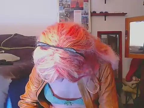 LorenJade online show from 05.05.26