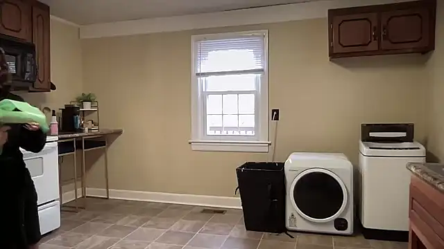 sexylilly69 online show from 02.24.25