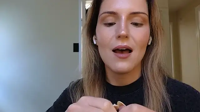 sexylilly69 online show from 06.23.26