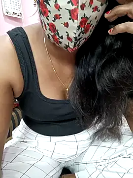 Snapshot of indian-adhaya chatting on 03.08.25 indian-adhaya online show from 03.08.25