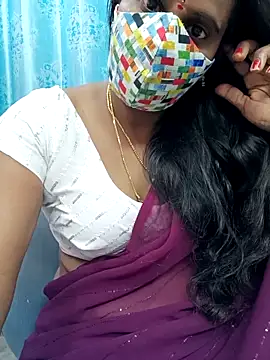 Snapshot of indian-adhaya chatting on 09.08.25 indian-adhaya online show from 09.08.25