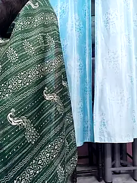 Snapshot of indian-adhaya chatting on 09.12.25 indian-adhaya online show from 09.12.25