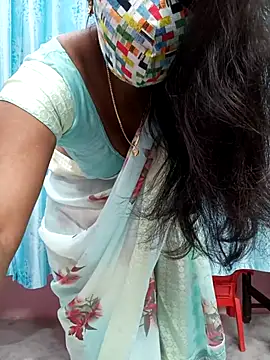 Snapshot of indian-adhaya chatting on 11.30.25 indian-adhaya online show from 11.30.25