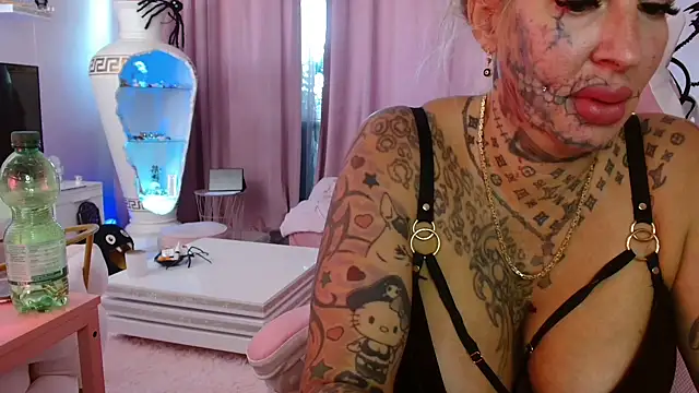 Jeanny Bln online show from 11.05.25