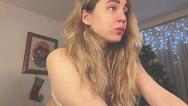 Snapshot of hotexclusive_ chatting on 01.01.25 hotexclusive  online show from 01.01.25