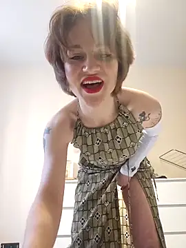 Snapshot of BabySPieS chatting on 02.14.26 BabySPieS online show from 02.14.26