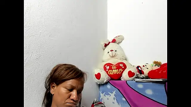 Snapshot of Laflaka22 chatting on 12.11.24 Laflaka22 online show from 12.11.24