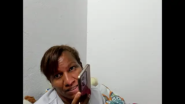 Snapshot of Laflaka22 chatting on 12.14.24 Laflaka22 online show from 12.14.24