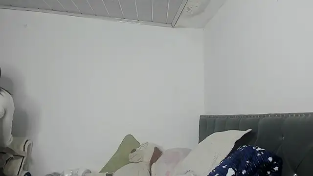 Snapshot of Laflaka22 chatting on 09.14.25 Laflaka22 online show from 09.14.25