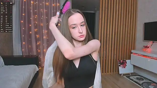 Snapshot of Sweett_Monica chatting on 03.14.25 Sweett Monica online show from 03.14.25