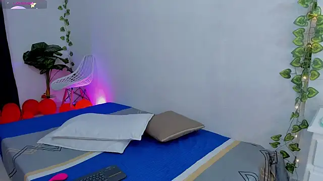 andrea osorio  online show from 02.16.26