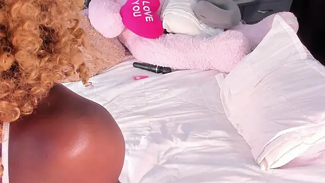 AfroditaRoy online show from 05.15.26