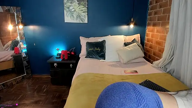 Melody bonnie online show from 01.20.25