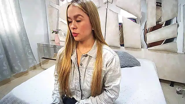 Natalyefoster online show from 12.07.24