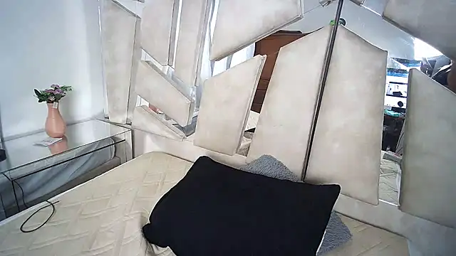 Natalyefoster online show from 01.29.25