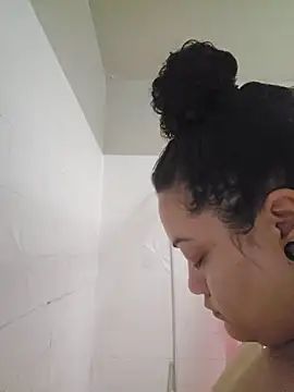 honeeyyy pot online show from 10.25.25