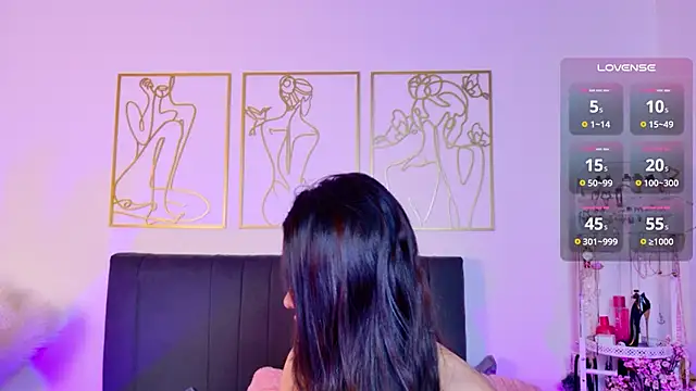 summer holiday online show from 10.02.25