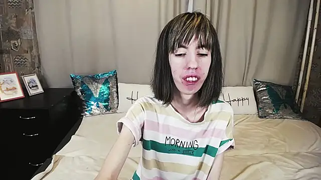 Snapshot of Unusual_G chatting on 09.30.25 Unusual G online show from 09.30.25