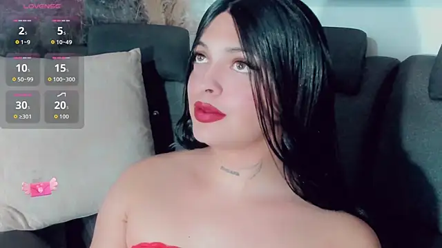 Emmaa Saenz  online show from 07.15.26