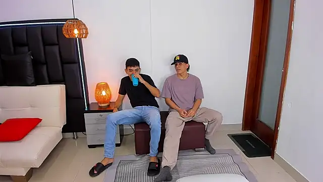 Snapshot of Crazy_nigth01 chatting on 11.23.25 Crazy nigth01 online show from 11.23.25