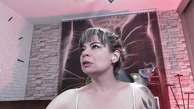 charlotedoll online show from 12.10.24