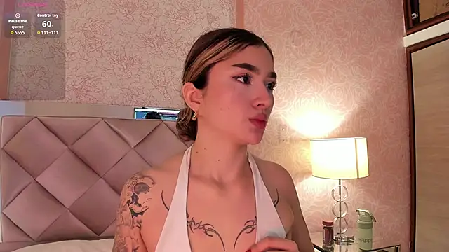 Snapshot of Arianavillada chatting on 01.17.26 Arianavillada online show from 01.17.26