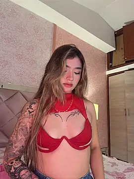 Snapshot of Arianavillada chatting on 02.02.26 Arianavillada online show from 02.02.26