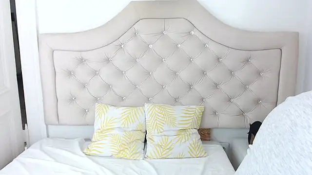 AbbyPleasure online show from 01.30.25