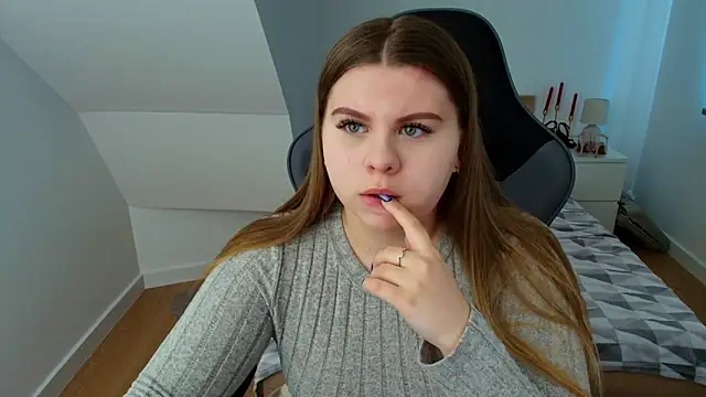 Snapshot of AbbyPleasure chatting on 04.24.26 AbbyPleasure online show from 04.24.26
