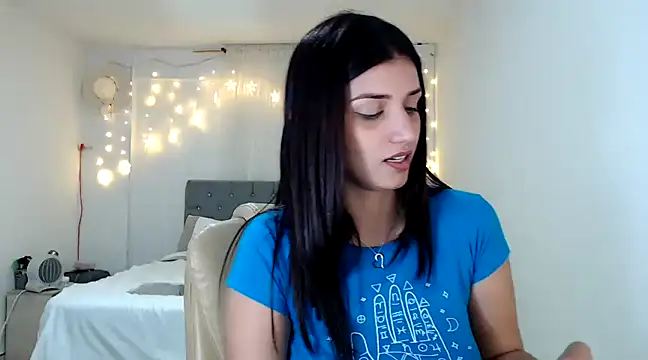 Snapshot of ZajiraShane chatting on 12.13.24 ZajiraShane online show from 12.13.24