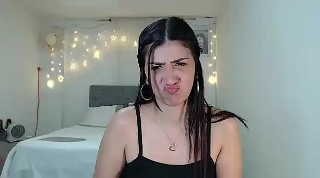 Snapshot of ZajiraShane chatting on 01.23.25 ZajiraShane online show from 01.23.25