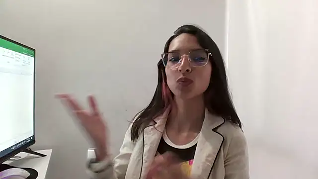 Katalleya jyj online show from 03.11.25