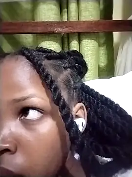 queen-sasha online show from 10.19.25