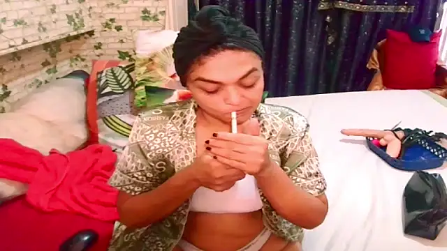 Snapshot of Indian_Blaze00 chatting on 03.17.25 Indian Blaze00 online show from 03.17.25