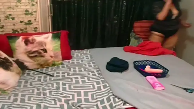 Snapshot of Indian_Blaze00 chatting on 03.22.25 Indian Blaze00 online show from 03.22.25