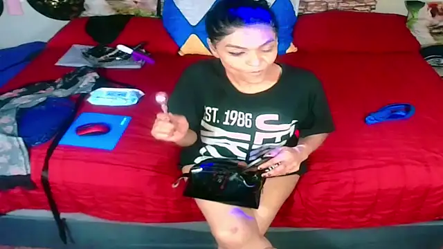 Snapshot of Indian_Blaze00 chatting on 09.27.25 Indian Blaze00 online show from 09.27.25