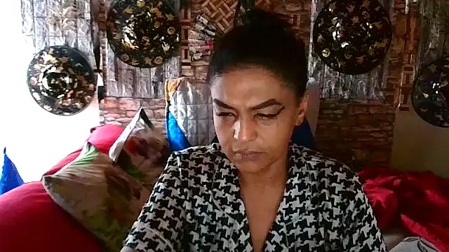 Snapshot of Indian_Blaze00 chatting on 10.19.25 Indian Blaze00 online show from 10.19.25