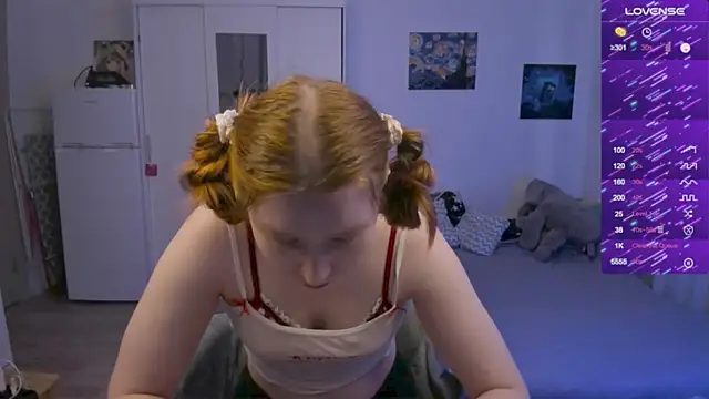 CallMeEffy1 online show from 07.04.26