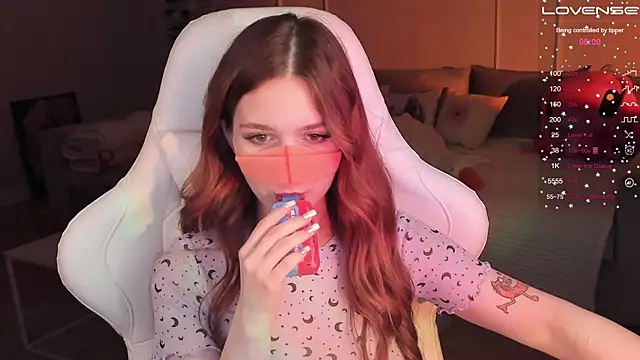 Frau Lina online show from 01.11.25