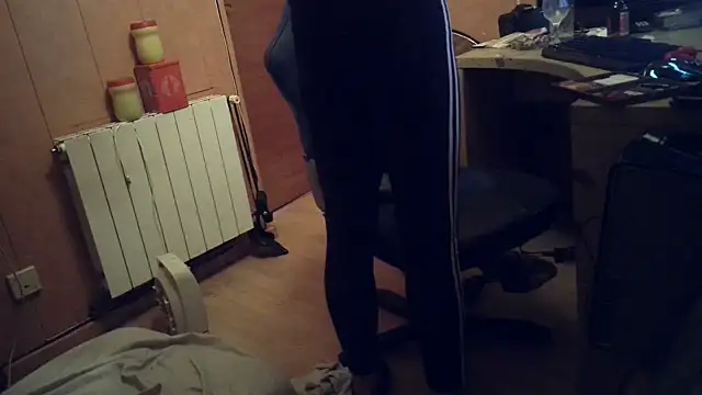 Lia Y PatrickX online show from 02.11.25