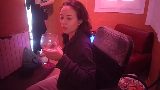 Lia Y PatrickX online show from 11.26.25